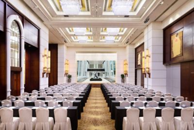 CDHKG_in_house_iconic_led_wall