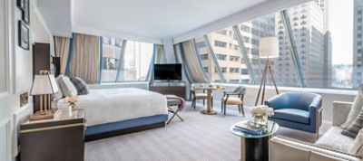 Enjoy the quintessential Boston experience with a world-class hotel stay. Relax in lush rooms and suites.