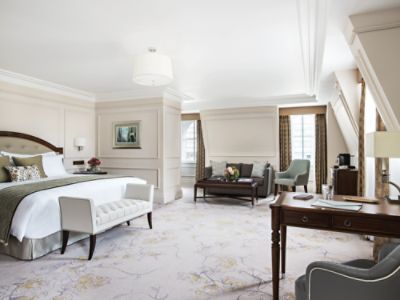 Langham London Executive Room with club lounge access