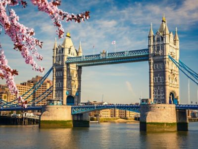 10 Experiences You Can't Miss