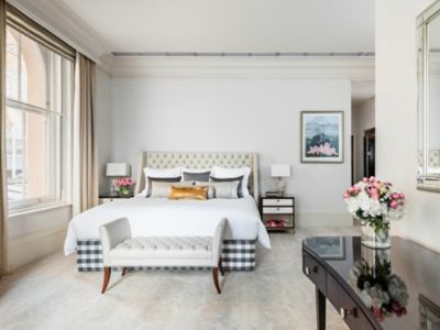 Haastens Bed Infinity Suite