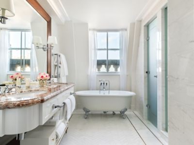 The Langham London luxury hotel "One Bedroom Suite" bathroom