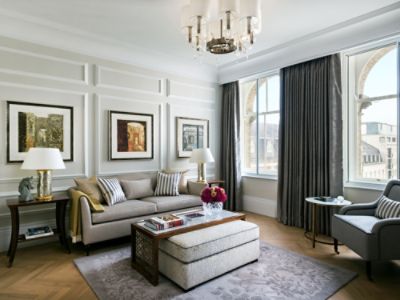 The Langham London luxury hotel "One Bedroom Suite" living room