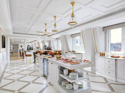 TLLON_The_Langham_Club_Buffet_Counter