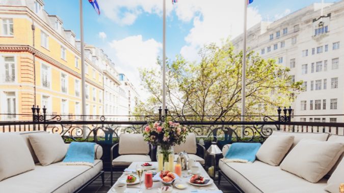 Langham deals blissful pillow