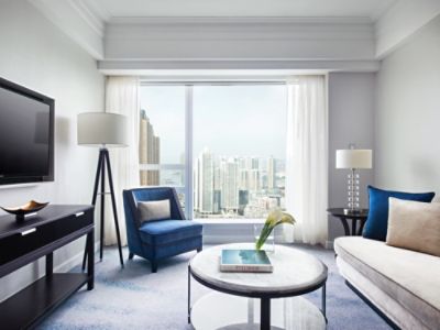 cd-destinations-hong-kong-room.jpg