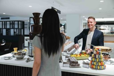 Lunch for 2 at Eight international buffet - Dining gifts