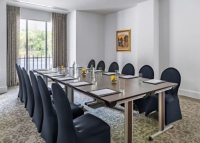 cdakl-events-gallery-room-boardroom.jpg