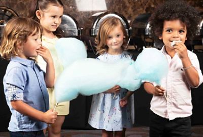 cdakl-experiences-eat-candy-floss