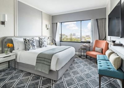 Cordis Auckland presidential suite bedroom