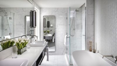 Cordis Auckland executive suite pinnacle tower hotel bathroom