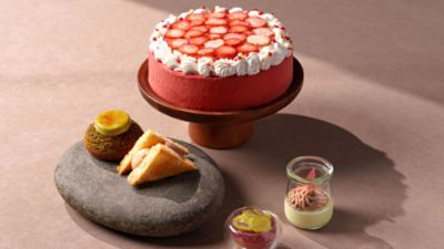 The Place “Jewels of the Sea” Buffet