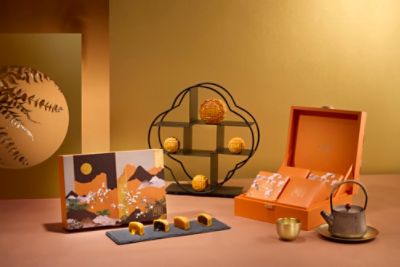 cd_mooncake_masthead