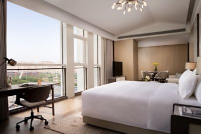 Executive Suite bedroom