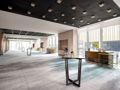 Complement any event with a fully customisable menu of mouth-watering dishes.