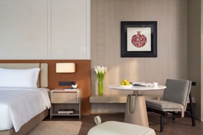 Club Executive Room bathroom