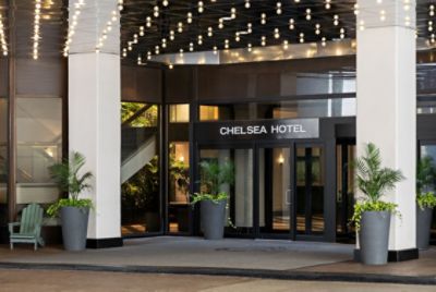 Chelsea Toronto hotel exterior