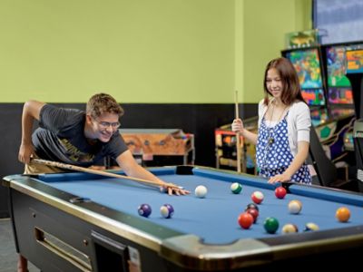 Chelsea hotel family fun zone club 33 teen lounge