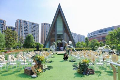 lphan-chapel-exterior-02.jpg