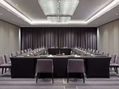 lpnbo-function-room-oval-setup.jpg