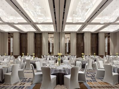 lpxia-langham-place-ballroom-western-setup.jpg