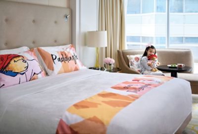 The Langham Chicago Luxury Hotel Room offer for family "Playtime With Paddington"