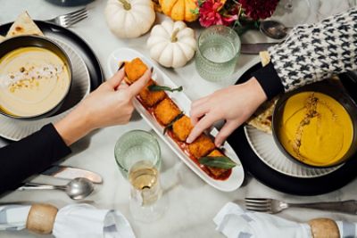 Gather your closest friends for a night of laughter, delicious food, and unforgettable memories at The Fed featuring Friendsgiving-inspired menu items. 