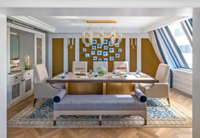 For entertaining people, the Chairman Suite provides an intimate dining room with wet bar that seats eight.