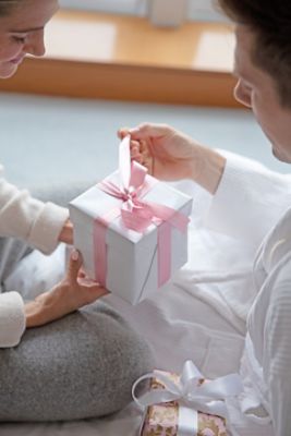 Holiday gift certificates for The Langham, Chicago Hotel