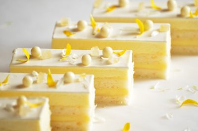 Snack of Langham Chicago afteroon tea