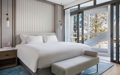 The Langham Gold Coast luxury hotel One Bedroom Suite Kitchenette Bed