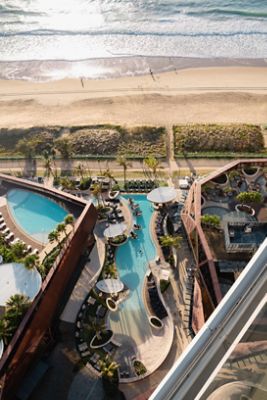 The Langham Gold Coast Jewel Residences - room offer linger longer 
