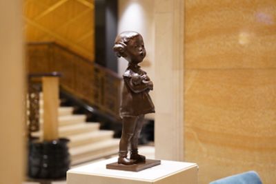 ICONIC ART COLLECTION