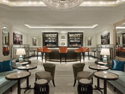 An award-winning bar concept hailing from London, enjoy the finest artisanal cocktails and Bourbon creations at Artesian.