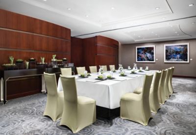 tlhkg-the-boardroom-meeting-centre-boardroom-setup.jpg