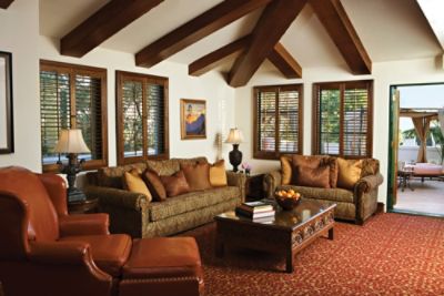 Tllax-clara-vista-presidential-suite-living-room.jpg
