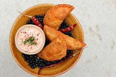 The Hideaway Mexican Kitchen & Bar offers Baja California Mexican cuisine, seafood, and cocktails al fresco.