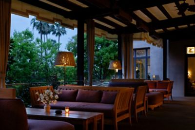 The Tap Room features an outdoor patio with garden views, perfect for enjoying the southern California evenings.