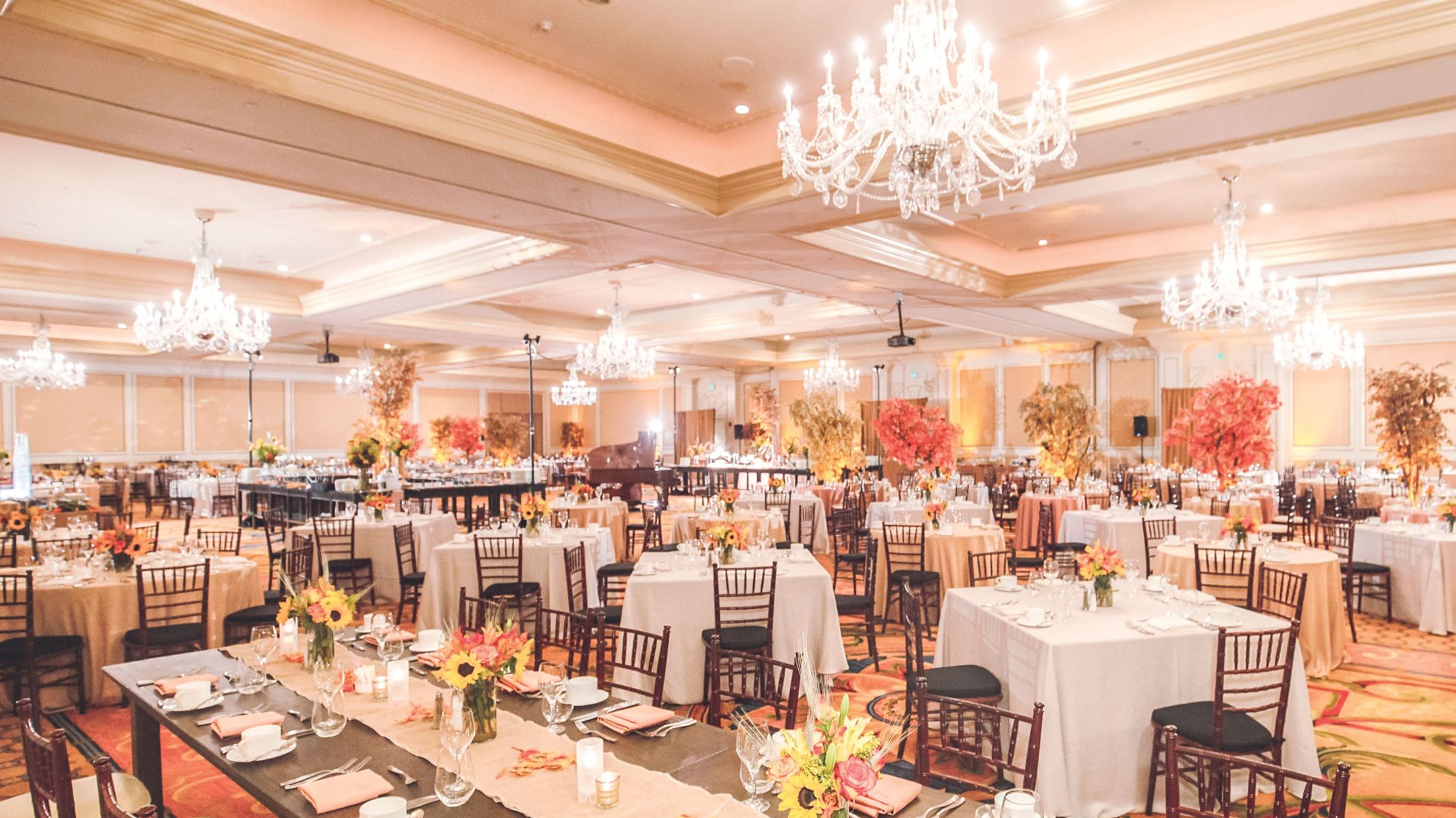 Thanksgiving At The Langham | Holiday Dining| The Langham Huntington,  Pasadena, Los Angeles
