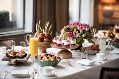 tllon-private-dining-by-roux-food-01