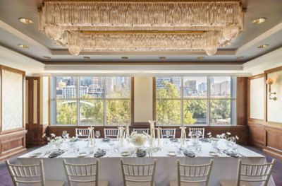 tlmel-yarra-rooms-wedding-close-up