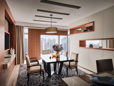 tlshx-presidential-suite-dining-room.jpg