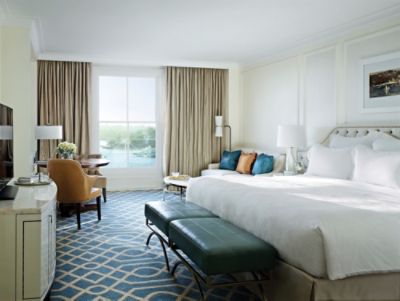 The Langham Sydney Luxury Hotel Deluxe Room 