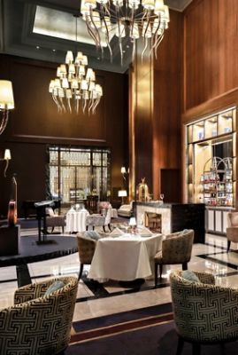 尽情到廷廊品尝各式星马著名美食，向尽地道风味。