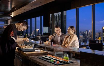Not limited to burgers and champagnes, Langham Jakarta is the acme of culinary and offers superior fine dining experiences. 